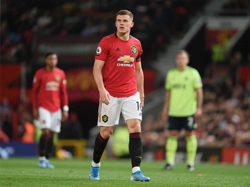 罗马诺：曼联未与西汉姆商谈马奎尔转会，马夏尔若获重磅报价1月或离队